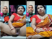 Horny Indian Bhabhi Shows Masturbating
