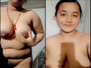 Sexy Indian Girl Shows her Nude Body